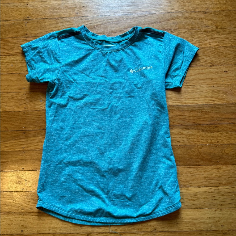 Columbia / Green dri-fit activewear tshirt